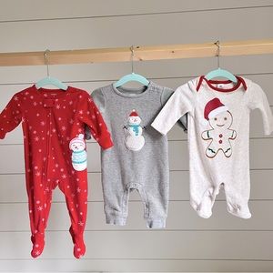 Holiday onesie lot 0-3 months